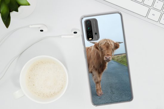 Coque de téléphone compatible avec Xiaomi et Redmi 9T - Motif écossais Highlander - Route - Herbe - Coque en Siliconen