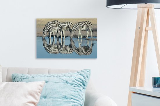 Canvas schilderij 30x20 cm - Wanddecoratie Zebra - Water - Reflectie - Savanne - Muurdecoratie woonkamer - Slaapkamer decoratie - Kamer accessoires - Schilderijen op canvas