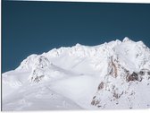 WallClassics - Dibond - Sneeuw op Berg - 80x60 cm Foto op Aluminium (Wanddecoratie van metaal)