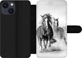 Bookcase Geschikt voor iPhone 13 Mini telefoonhoesje - Paarden - Dieren - Illustratie - Met vakjes - Wallet case met magneetsluiting