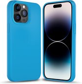 Coverzs Solid silicone case geschikt voor Apple iPhone 14 Pro Max (lichtblauw) - iPhone 14 Pro Max hoesje blauw - iPhone 14 Pro Max case geschikt voor Apple - Luxe siliconen hoesje met 3-laags bescherming