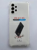 Samsung Galaxy A13 transparant siliconen hoes / achterkant met uitgestoken hoeken / anti shock / doorzichtig / met extra camera bescherming