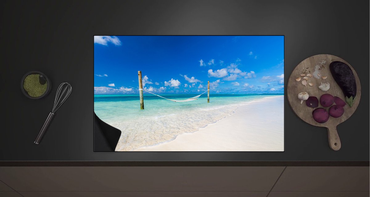 Inductieplaat Beschermer - Hangmat boven Aankomende Golven op Wit Tropisch Strand - 80x52 cm - 2 mm Dik - Inductie Beschermer met zwarte kern