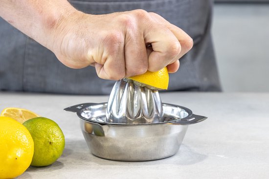 MasterClass Roestvrijstalen citruspers van MasterClass. — afbeelding 5
