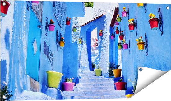 Gards Tuinposter Blauwe Huizen met Bloempotten in Chefchaouen, Marokko - 100x50 cm - Tuindoek - Tuindecoratie - Wanddecoratie buiten - Tuinschilderij