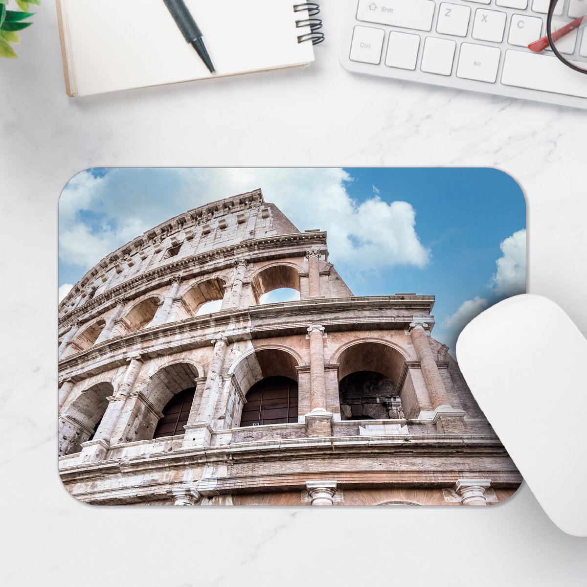 Muismat - Deel van Bekend Colosseum in Rome - 25x18 cm - 2 mm Dik - Muismat van Vinyl