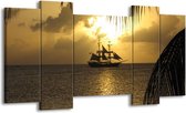 GroepArt - Schilderij - Zeilboot - Geel, Grijs, Zwart - 120x65 5Luik - Foto Op Canvas - GroepArt 6000+ Schilderijen 0p Canvas Art Collectie - Wanddecoratie