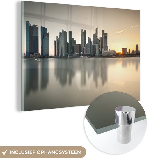 MuchoWow® Glasschilderij 30x20 cm - Schilderij acrylglas - Singapore - Skyline - Zwart - Wit - Foto op glas - Schilderijen