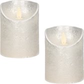 3x Zilveren LED kaarsen / stompkaarsen 10 cm - Luxe kaarsen op batterijen met bewegende vlam