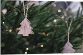 Dibond - Houten Kerstversiering - 90x60cm Foto op Aluminium (Wanddecoratie van metaal)