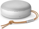Bang & Olufsen Beosound A1 (2nd Gen) - Mist Grey | Bluetooth speaker buiten | Draagbare speaker | Bluetooth speaker waterproof | Speaker draadloos