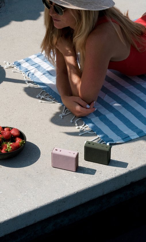 Urbanista Sydney Midnight Black Draadloze Bluetooth Speaker - Zwart Waterbestendig van Urbanista — afbeelding 5
