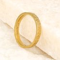 Gouden ring met een patroon van sterretjes en de tekst 'MY BENDEL' aan de binnenkant.