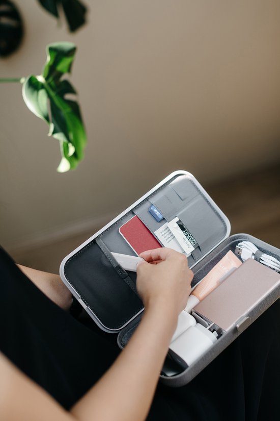 Orbitkey | Organisateur de bureau portable avec chargeur sans fil | Nest | GRIS