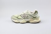 New Balance 9060 'Olivine' maat 40.5