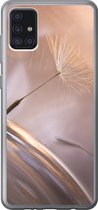 Geschikt voor Samsung Galaxy A52 5G hoesje - Paardenbloem zaden - Abstract - Lucht - Siliconen Telefoonhoesje