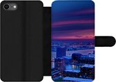 Bookcase Geschikt voor iPhone 7 telefoonhoesje - Rotterdam - Lucht - Roze - Met vakjes - Wallet case met magneetsluiting