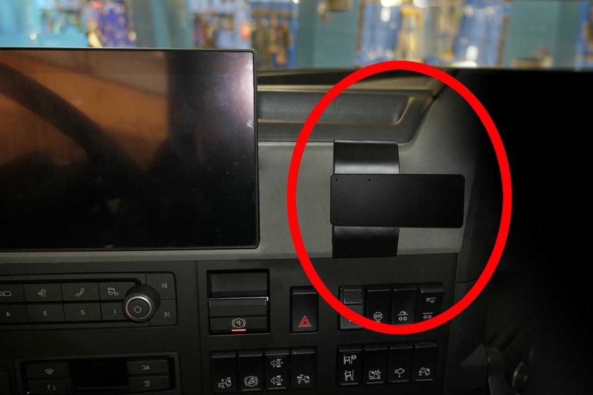 Brodit ProClip houder geschikt voor Volvo FM series Center Mount Extra sterk