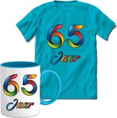 65 Jaar Vrolijke Verjaadag T-shirt met mok giftset Blauw | Verjaardag cadeau pakket set | Grappig feest shirt Heren – Dames – Unisex kleding | Koffie en thee mok | Maat XXL