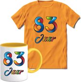 83 Jaar Vrolijke Verjaadag T-shirt met mok giftset Geel | Verjaardag cadeau pakket set | Grappig feest shirt Heren – Dames – Unisex kleding | Koffie en thee mok | Maat 3XL