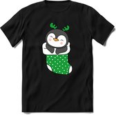 Pinguin Buddy Kerst T-shirt | Groen | Jongens / Meisjes | Grappige Foute kersttrui Shirt Cadeau | Kindershirt | Leuke Elf, Rendier, Kerstboom en Kerstballen Ontwerpen. Maat 92