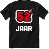 52 Jaar Feest kado T-Shirt Heren / Dames - Perfect Verjaardag Cadeau Shirt - Wit / Rood - Maat M