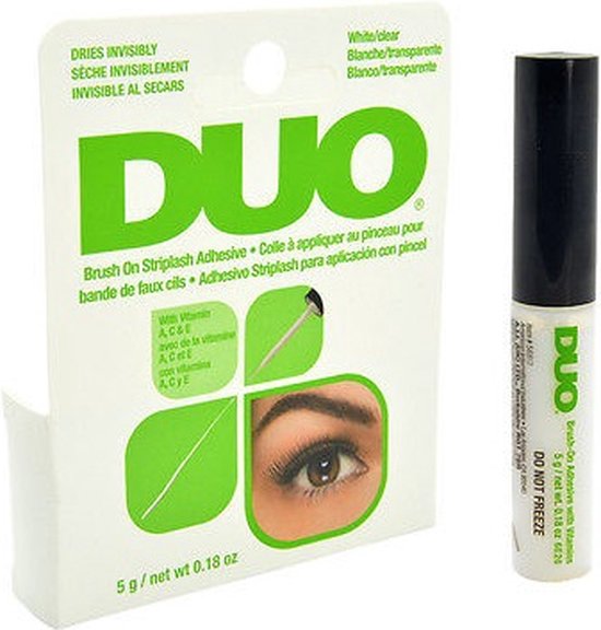 DUO verpakking met wimperlijm en een los flesje.