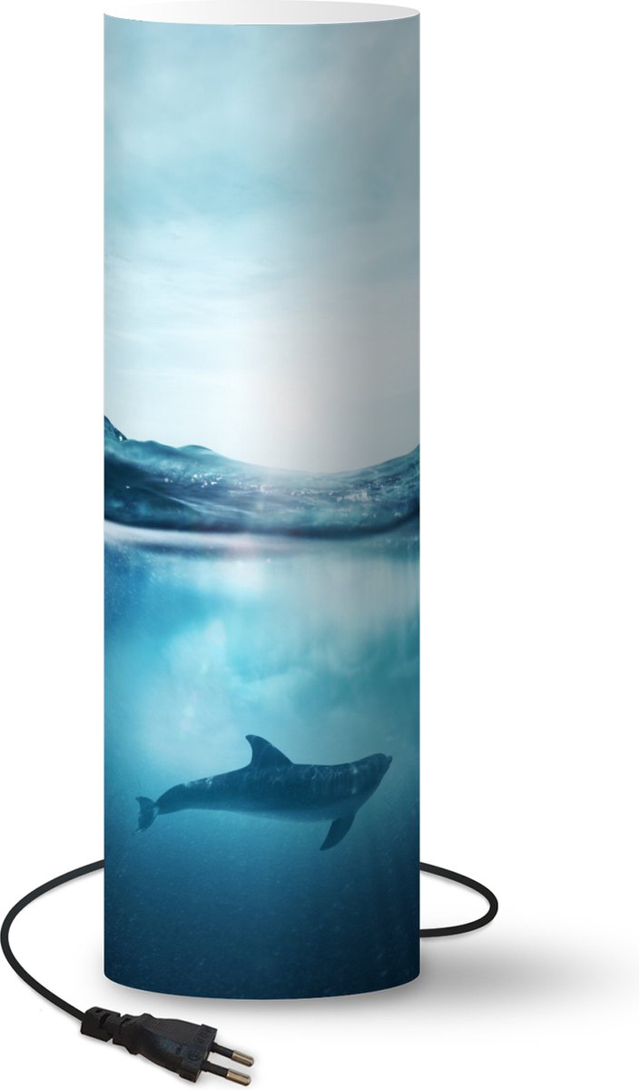 Lamp - Nachtlampje - Tafellamp slaapkamer - Dolfijn - Zee - Vogel - 50 cm hoog - Ø15.9 cm - Inclusief LED lamp