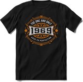 1969 The One And Only | Feest Kado T-Shirt Heren - Dames | Goud - Zilver | Perfect Verjaardag Cadeau Shirt | Grappige Spreuken - Zinnen - Teksten |