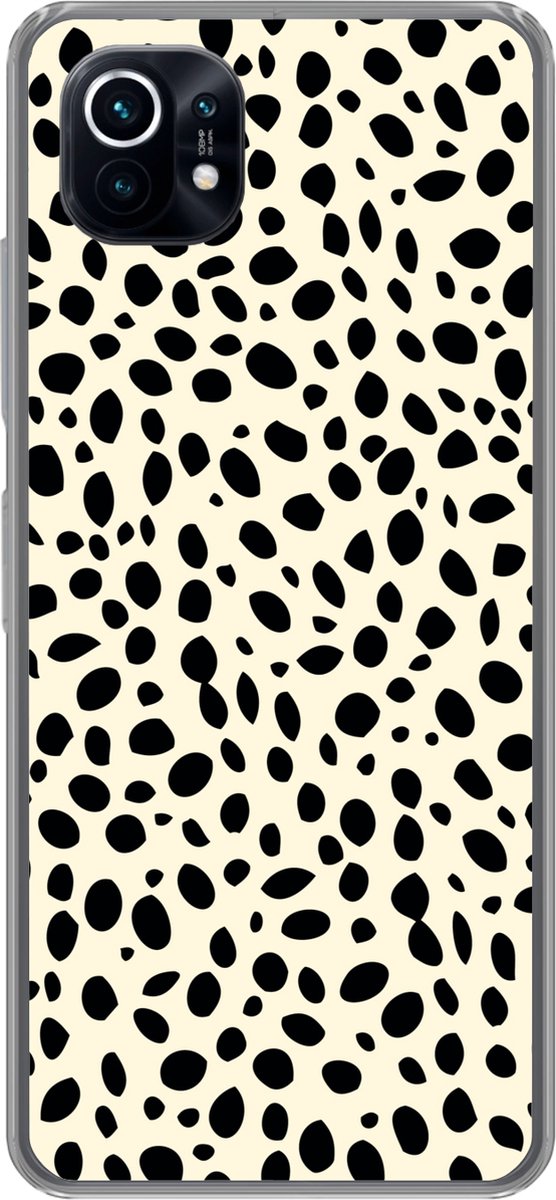 Telefoonhoesje Geschikt voor Xiaomi Mi 11 hoesje - Dierenprint - Stippen - Panter - Siliconen Telefoonhoesje Telefoonhoesje