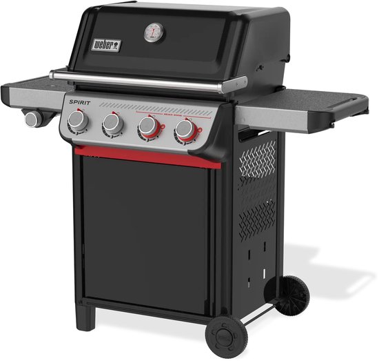 Zwarte Weber Spirit barbecue met 4 branders, rode accenten en inklapbare zijtafels.