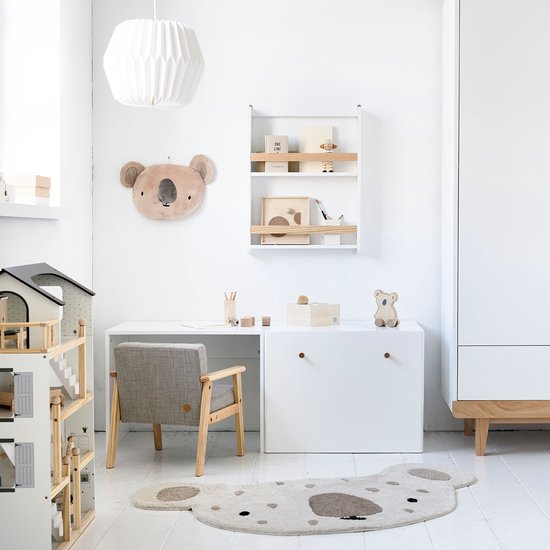 Kinderstoel Hout - Stijlvol in elke kamer - Creëer een eigen plekje waar je kind comfortabel kan zitten in zijn of haar eigen 'grote' stoel - Bekleed met zacht polyester en voorzien van massief houten leuningen - Grijs - Retro Collectie van Kinder — afbeelding 4