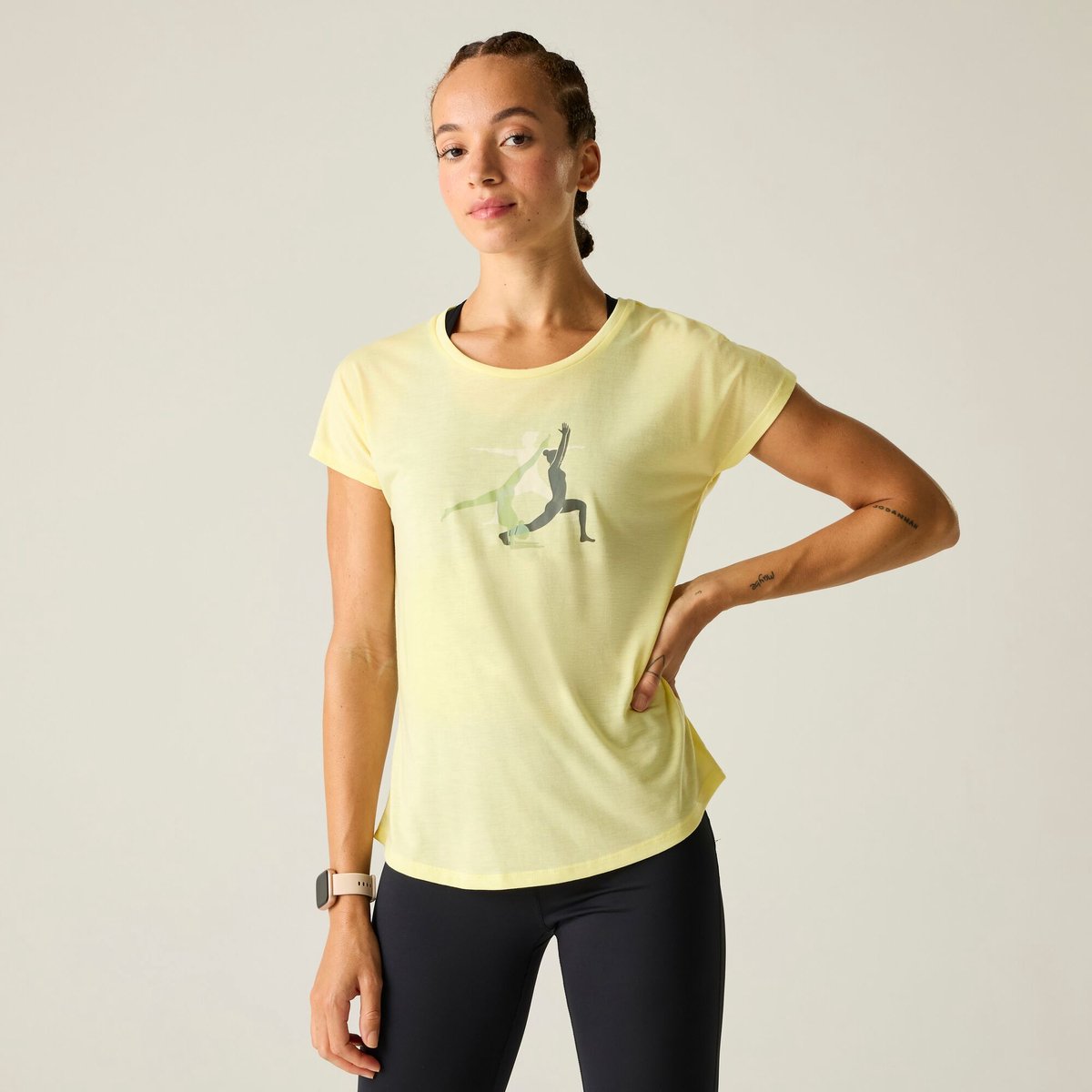 Dare2B Serenity T-shirt met korte mouwen en grafische print voor dames Geel