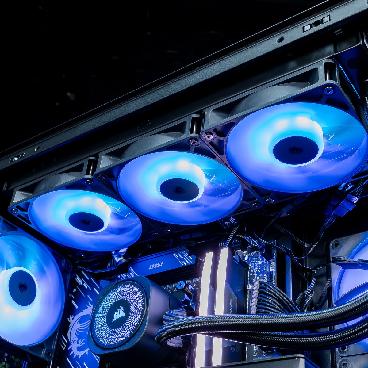 FlowUP Nautilus Gaming PC met Waterkoeling - afbeelding 3