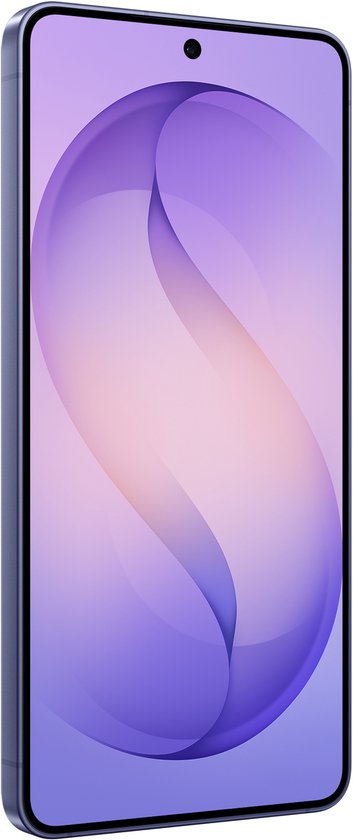 Scherm van een Samsung Galaxy S26+ telefoon, met een paarse en roze abstracte achtergrond.