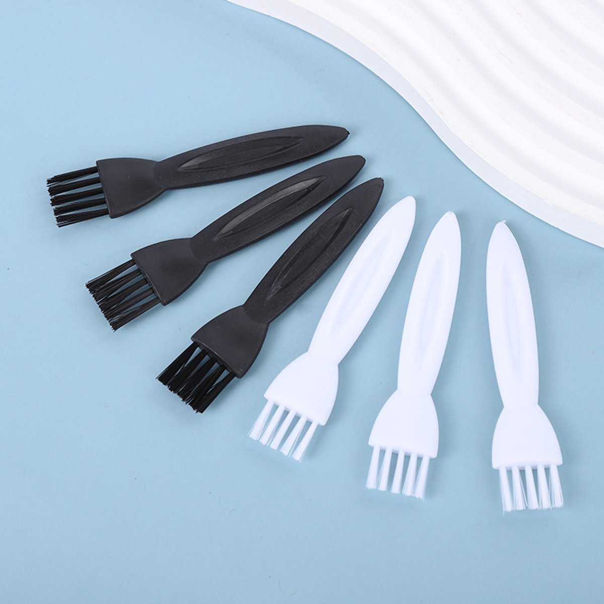 Set van 6 reinigingsborstels voor baardtrimmers, tondeuses en epilators - 8,3 x 1,5 cm