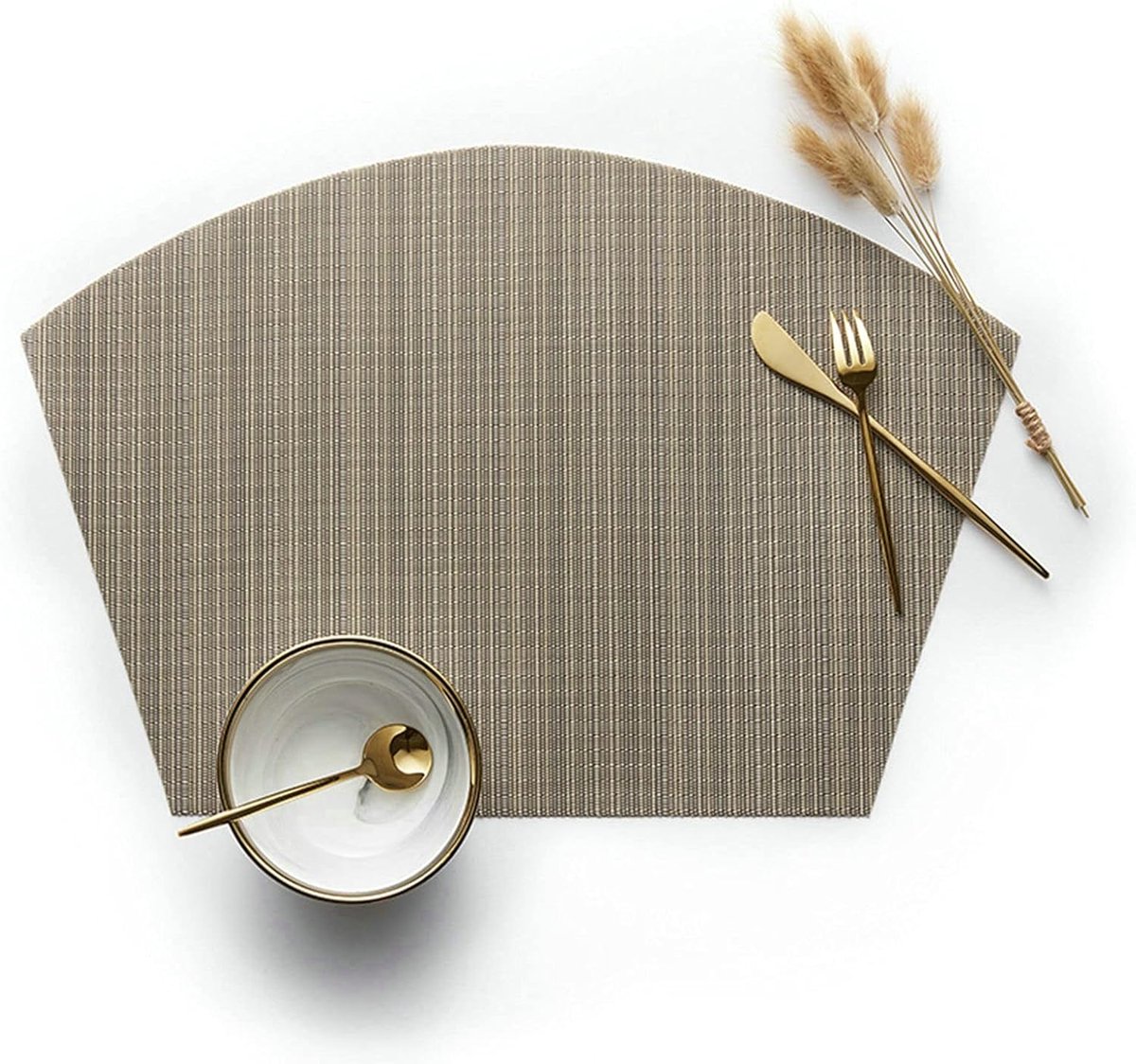 Tafelmatten Set - Onderleggers - Eettafel Beschermen - Hittebestendig - 18 x 12 Inch - Zilver