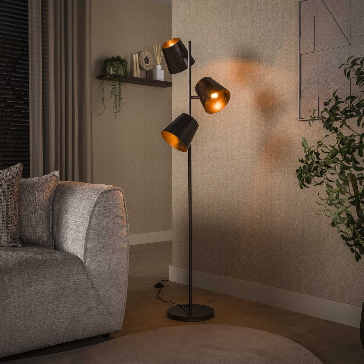 PS-Collection Vloerlamp Kinetic 3-Lichts Metaal Urban Bruin - vloerlampen woonkamer, vloerlamp zwart, vloerlamp industrieel, vloer lamp, vloerlampen landelijk, staande lampen woonkamer, staande lampen, staande lamp industrieel