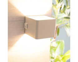 Merkloos Oplaadbare LED buitenwandlamp met magnetische bevestiging en bewegingsmelder - Warmwitte lichtkleur 3000K