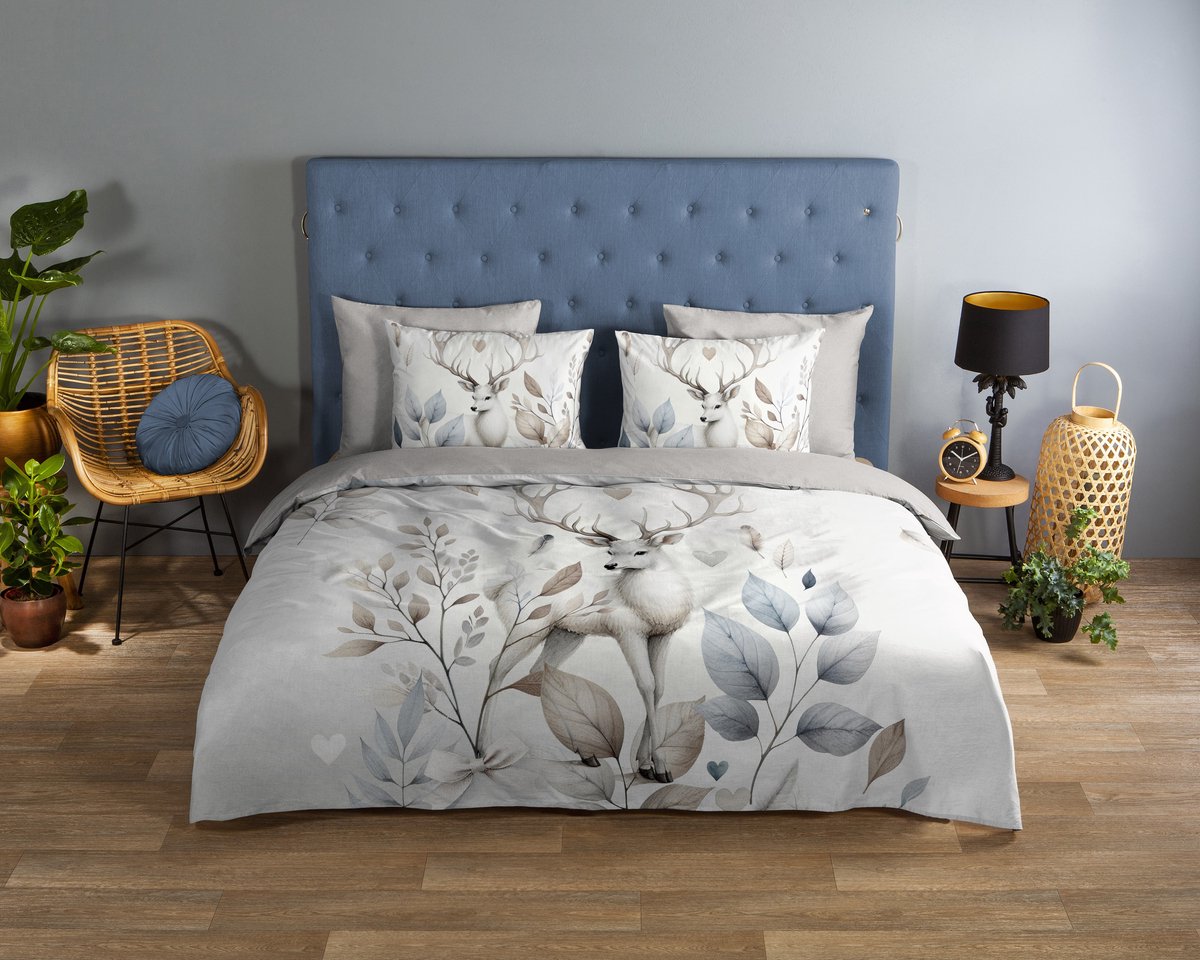 Good Morning dekbedovertrek winters hert met bladeren - Lits jumeaux 240x200/220 cm - Ecru - 100% Katoen renforce