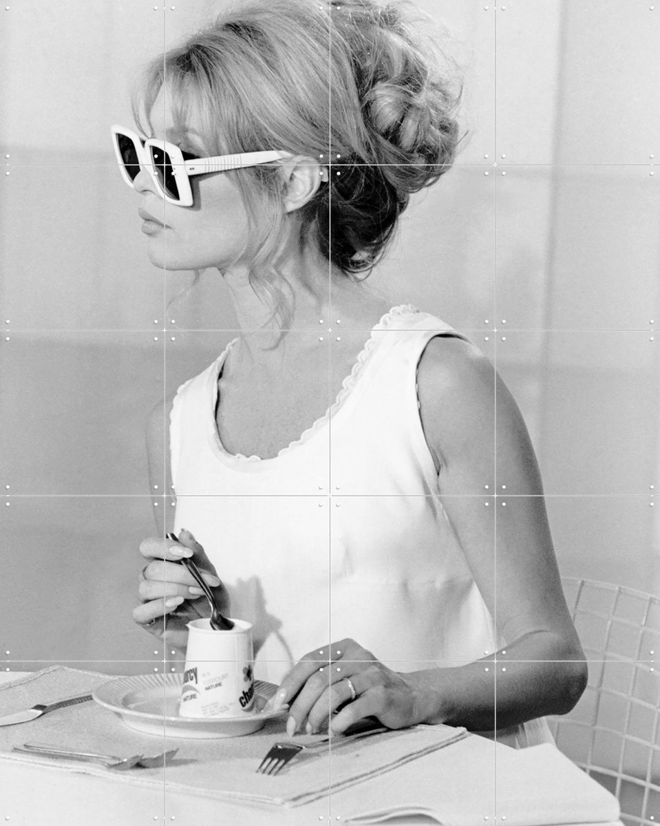 IXXI Brigitte Bardot, Bridgeman Images - 80 x 100 cm - Gratis ophangtool - Grote wanddecoratie en posters - Vintage, Fotografie, Keuken, Woonkamer