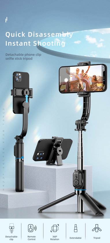 Een smartphone is gemonteerd op een zwarte selfie-stick die uitvouwt tot een statief, met een extra telefoonhouder ernaast.