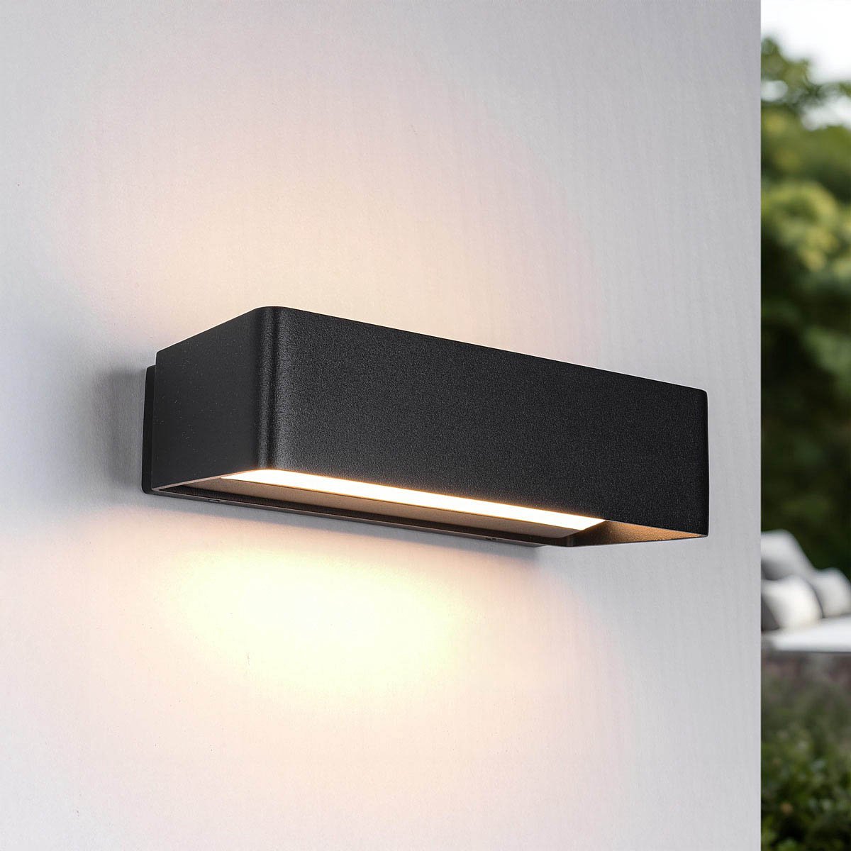 Zwarte wandlamp voor buiten Midas