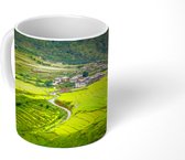 Mok - Landschap met rijstvelden in Bhutan - 350 ML - Beker