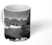 Mok - meer op Lokrum - zwart wit - 350 ML - Beker