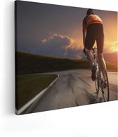 Artaza Canvas Schilderij Wielrennen Fietser op de Weg bij Zonsondergang - 50x40 - Foto Op Canvas - Canvas Print