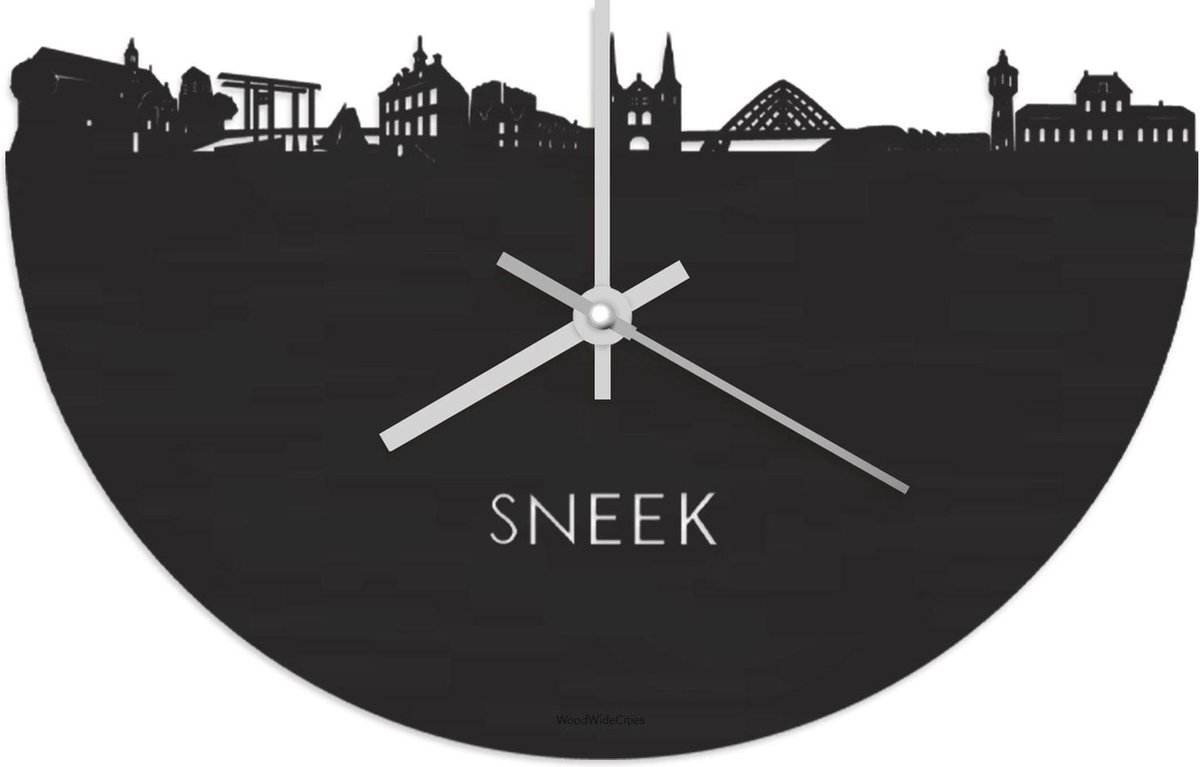 Skyline Klok Sneek Zwart hout - Ø 40 cm - Stil uurwerk - Wanddecoratie - Meer steden beschikbaar - Woonkamer idee - Woondecoratie - City Art - Steden kunst - Cadeau voor hem - Cadeau voor haar - Jubileum - Trouwerij - Housewarming - WoodWideCities