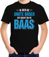 Grote broer de baas cadeau t-shirt zwart voor jongens / kinderen - shirt voor grote broers M (134-140)