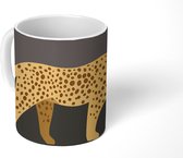 Mok - een luipaard op een zwarte achtergrond - 350 ML - Beker