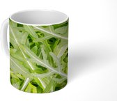 Mok - Close-up van een hoop van rucola - 350 ML - Beker